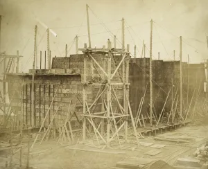 Great Eastern Ship Prints: Great Eastern under construction AL0327_033_01