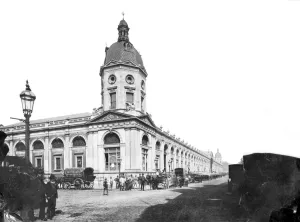 The Victorian Age Prints: Print of Smithfield Market, a corner view