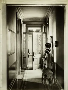 Victorian Architecture - Buildings, Streets and Landmarks: A photograph print of a Victorian entrance hall in Hove, East Sussex