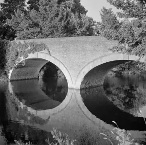 Bridges – River Crossings and Engineering Structures: Godstow Bridge Print, a 1792 Oxfordshire bridge over the River Thames