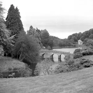 Eric De Mare Prints: Stourhead Park Print, a photograph of the Palladian Bridge