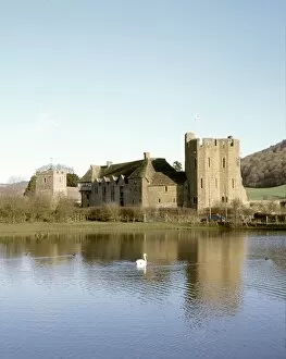 Images Dated 14th January 2004: Stokesay Castle K011367