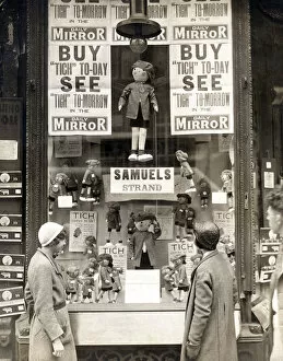 Related Images Collection: Tich window display SAM01_04_0048