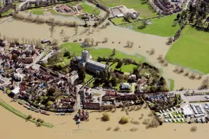 Tewkesbury Abbey Flood Print