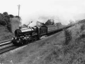 Prints of 4-6-0 King class locomotive. Built 1927 Standard Gauge Prints: King George V Class Locomotive Print