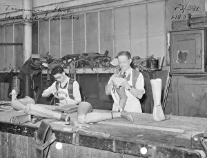 Making artificial limbs, No 9 Shop, 1953 Making artificial limbs, No 9 Shop, 1953