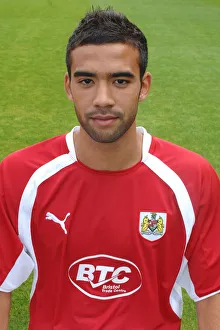 Football Player Portrait Prints: Liam Fontaine