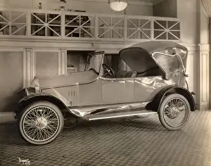 Retro Vehicle Collection Prints: 1910s car