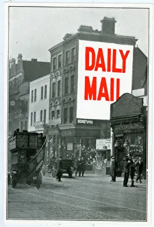 Advertisement for the Daily Mail newspaper Advertisement for the Daily Mail newspaper