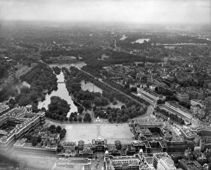 Royal aeronautical society/photographic/aerial view horse guards parade st james park Royal aeronautical society/photographic/aerial view horse guards parade st james park