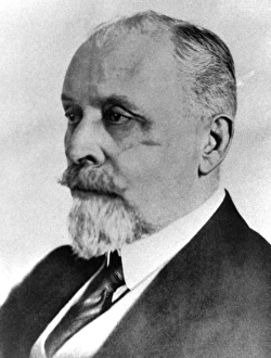 Albert von Schrenck-Notzing, physician and researcher Albert von Schrenck-Notzing, physician and researcher
