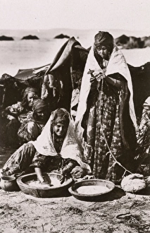 Algeria - Nomadic Women performing cooking and textile tasks Algeria - Nomadic Women performing cooking and textile tasks