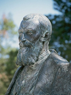 Amigo Ferrer, Luis ( 1854-1934). Bust Amigo Ferrer, Luis ( 1854-1934). Bust