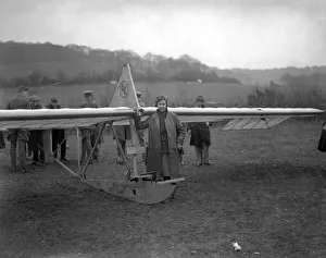 Amy Johnson alongside a Zogling primary glider Amy Johnson alongside a Zogling primary glider