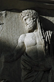Ara Pacis Augustae. Aeneas sacrificing to the Penates. Relie Ara Pacis Augustae. Aeneas sacrificing to the Penates. Relie