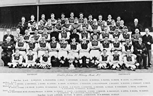 Arsenal Football Club team and officials 1948-1949 Arsenal Football Club team and officials 1948-1949