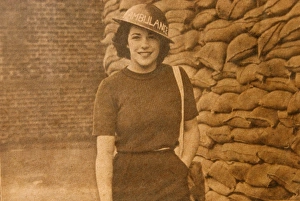 Auxiliary Ambulance Girl - Wartime London Auxiliary Ambulance Girl - Wartime London