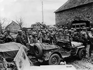 Battle of the Bulge American Soldiers Assemble Print 1945