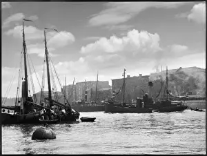 Billingsgate Fish Market History Prints: Billingsgate & Thames