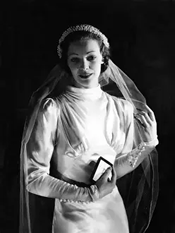 Fashionable Bride Prints: The Blushing Bride