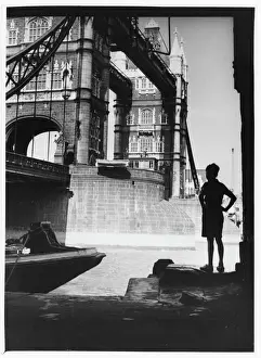 Tower Bridge Print: A Boy's Admiration