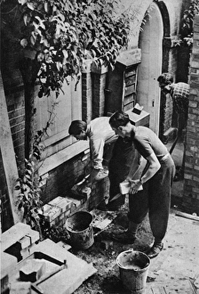 Bricklaying at the Architectural Association School Bricklaying at the Architectural Association School