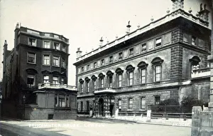 Bridgewater House, 14 Cleveland Row, St. James's, London. Date: circa 1910s Bridgewater House, 14 Cleveland Row, St. James's, London. Date: circa 1910s