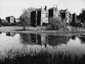 Oxfordshire Historic Sites Prints: Broughton Castle
