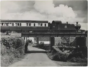 TEIGN VALLEY STEAM TRAIN Print, 1958 - Bubblepunk Era