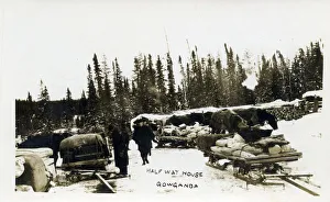 Canada - Ontario - Mining Town - Gowanda Halfway House - Cabins and Horse sleds Canada - Ontario - Mining Town - Gowanda Halfway House - Cabins and Horse sleds