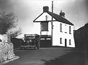 Appledore Prints: Appledore, Devon: Vauxhall Cadet Car and House Print