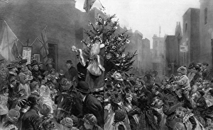 Christmas day at the Hackney street shrines, London, 1916 Christmas day at the Hackney street shrines, London, 1916