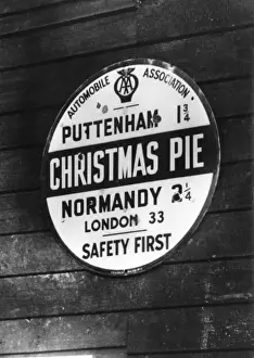 Surrey Village Life Prints: Christmas Pie