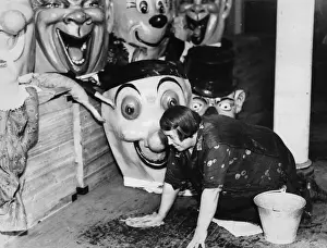Vintage Circus Entertainment Prints: Circus Cleaner