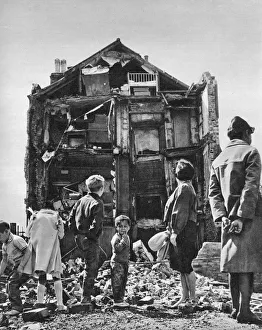Collapsed house in Swedenborg Square, Stepney Collapsed house in Swedenborg Square, Stepney