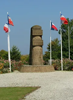 Com Deb Sig Liberation Memorial, Oistreham Com Deb Sig Liberation Memorial, Oistreham