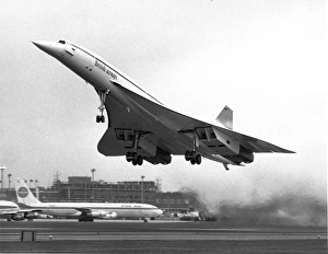 Concorde in British Airways colours takes-off Concorde in British Airways colours takes-off