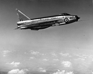 Development English Electric Lightning F1 XG331 in flight Development English Electric Lightning F1 XG331 in flight
