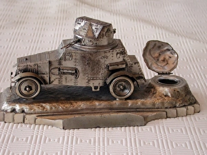 Die-cast desk ornament of white Laffly French armoured car Die-cast desk ornament of white Laffly French armoured car