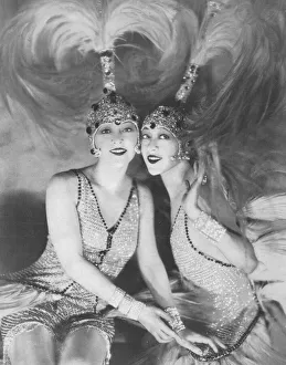 The Dolly Sisters in the Casino de Paris show Paris New York, 1927 Date: 1927 The Dolly Sisters in the Casino de Paris show Paris New York, 1927 Date: 1927