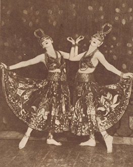 The Dolly Sisters in Oh Les Belles Filles, Paris, 1923 The Dolly Sisters in Oh Les Belles Filles, Paris, 1923