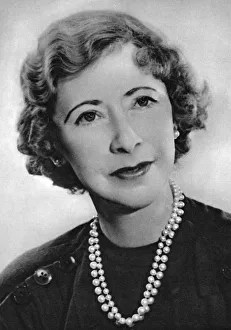 Dorothy Violet Wellesley, Duchess of Wellington Dorothy Violet Wellesley, Duchess of Wellington
