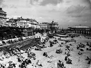 British Summer Holidays Prints: Eastbourne Beach
