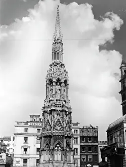 Charing Cross Station Prints: Eleanor Cross