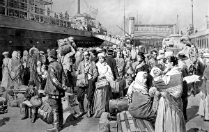 Emigrants waiting to board ship, Liverpool, 1907 Emigrants waiting to board ship, Liverpool, 1907