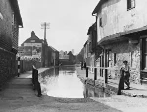 Historical Village Scenes Prints: England / Ospinge