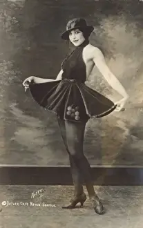 Vintage Entertainment Industry Photos Prints: The entertainer