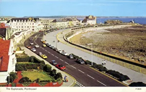 The Esplanade, Porthcawl, Wales. Date: 1977 The Esplanade, Porthcawl, Wales. Date: 1977