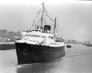 Falaise cross-channel ferry leaving Newhaven, East Sussex Falaise cross-channel ferry leaving Newhaven, East Sussex