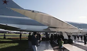 Farnborough 92 - Tu-22M-3 (unmarked) Farnborough 92 - Tu-22M-3 (unmarked)